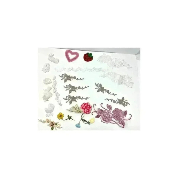 21 PC FLoral Heart Sewon Iron On Patches Applique Mixed Variety Assorted NEW - Picture 10 of 10